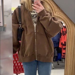 Meet your Posher, Mackenzie